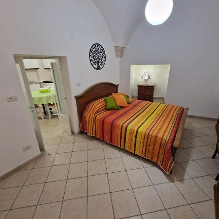 Вілла Casa Scheledd Чистерніно Екстер'єр фото