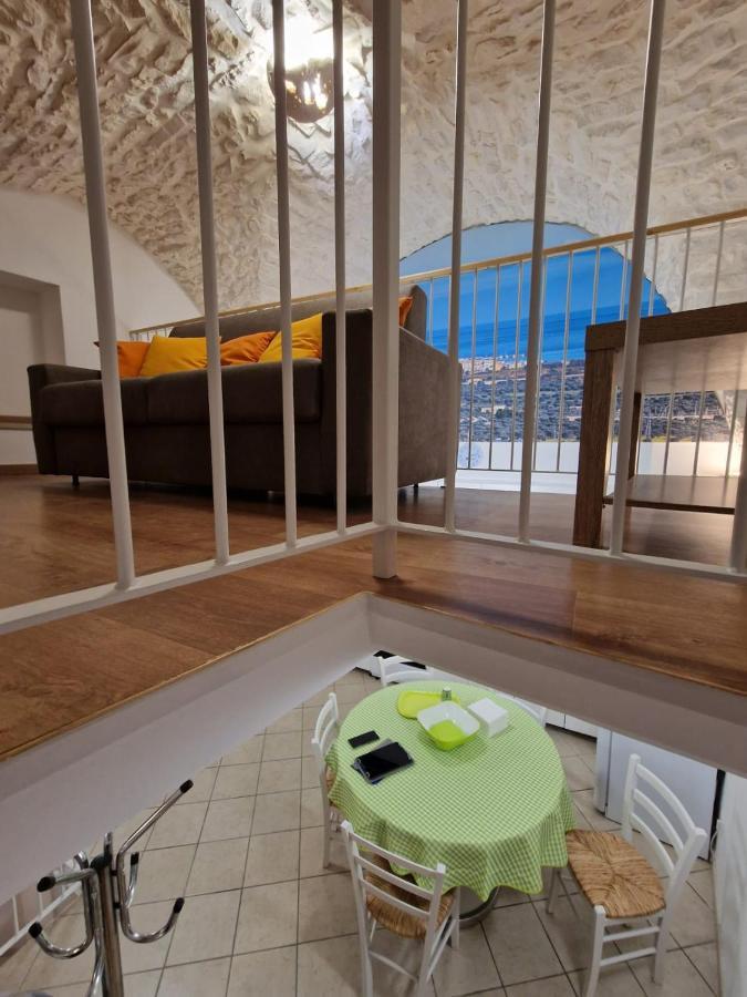 Вілла Casa Scheledd Чистерніно Екстер'єр фото